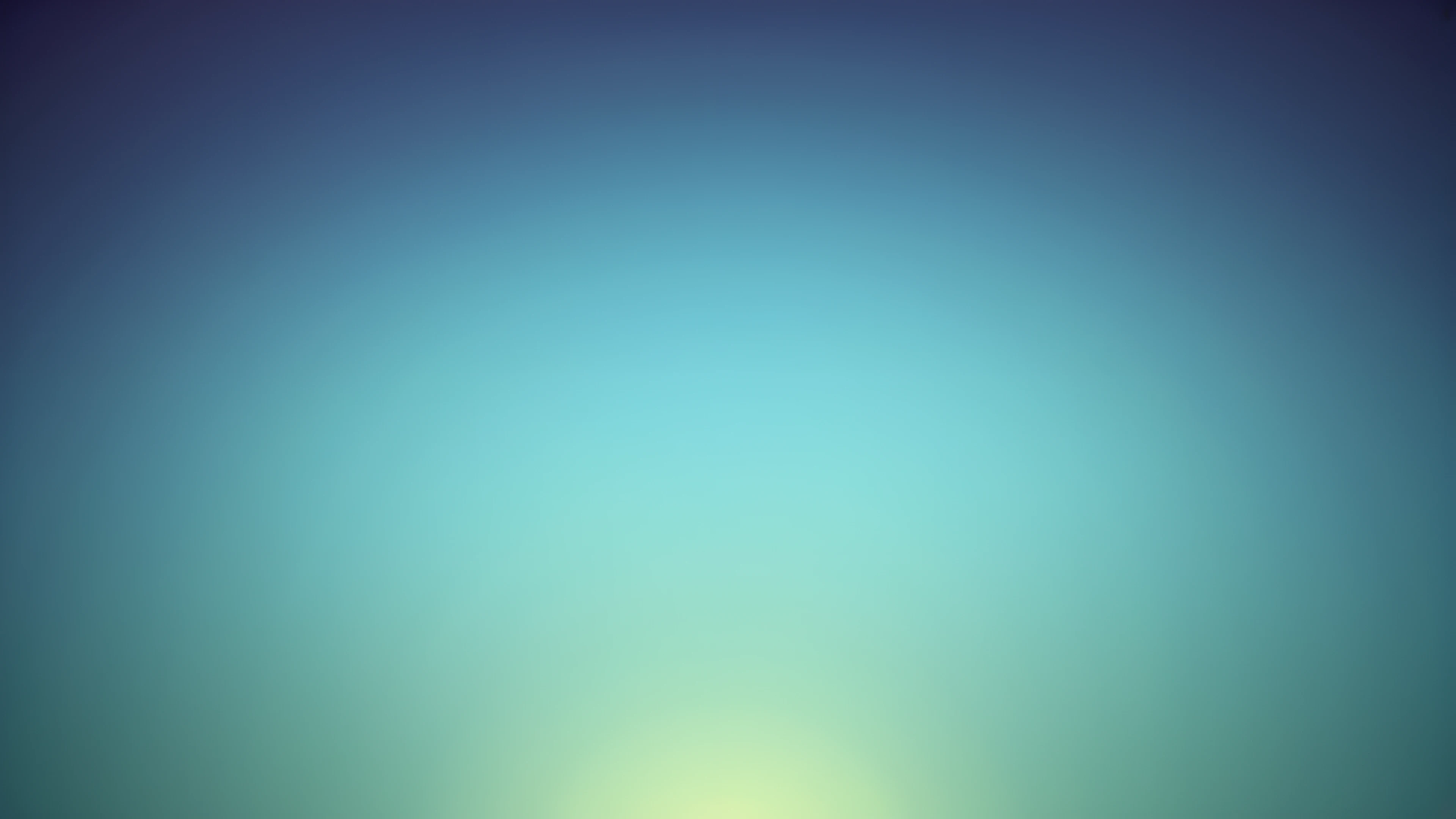 4K Minimal Gradient curves 2025-10-24